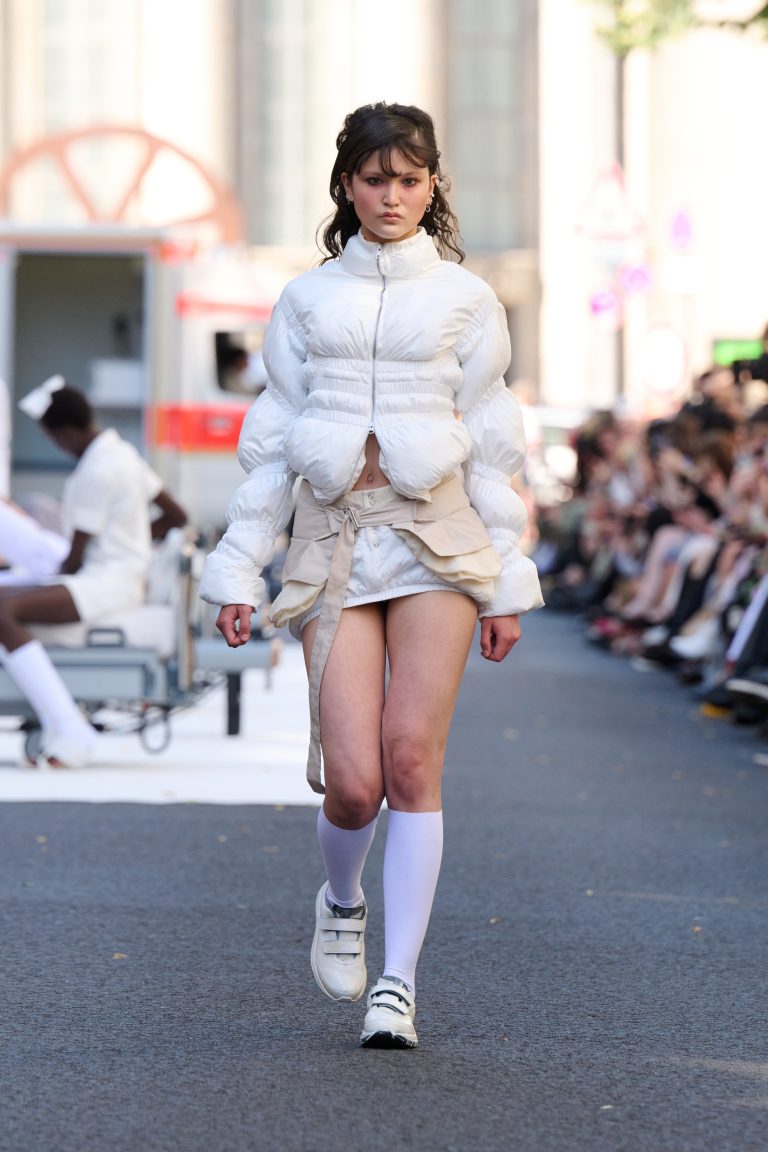 Platte x Clara Colette Miramon_SS26_Look002_by_ James Cochrane_for_BFW_PRESS